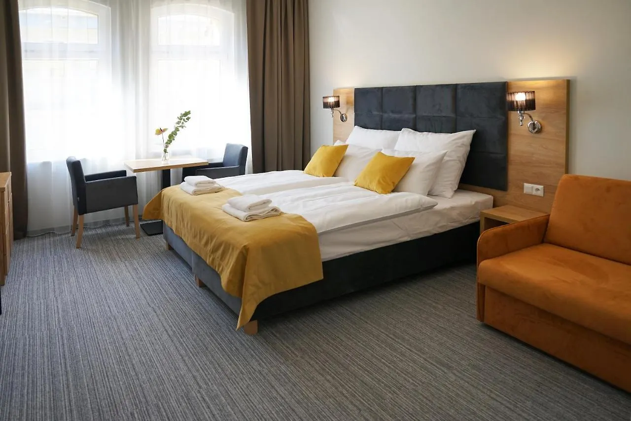 Factory Resort Wellness & Spa كولوبرزيغ